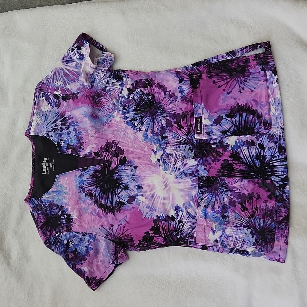 Scrub Top Women's, Short Sleeves Vneck Uniform